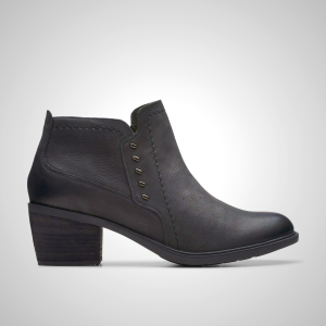 Clarks Neva Lo Black Leather Ankle Boots for Women