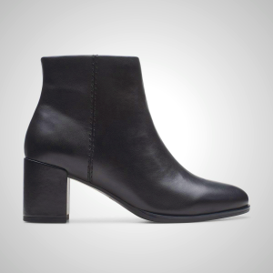 Clarks Freva 55 Zip Black Leather Ankle Boots for Women